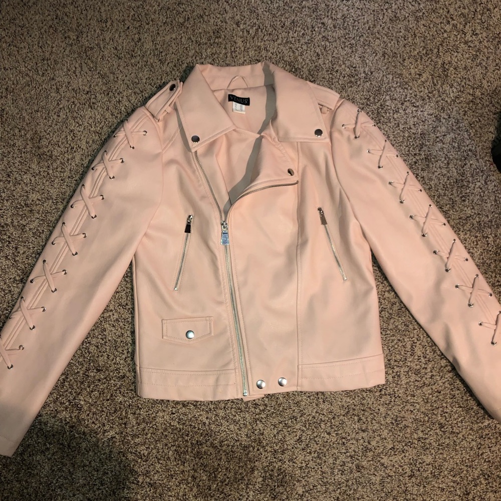 Venus light pink leather jacket